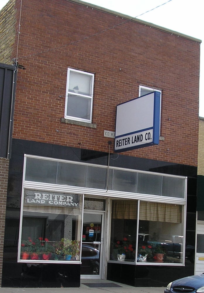 REITER LAND CO 120 E Court St, Beloit, Kansas Real Estate Agents Phone Number Updated