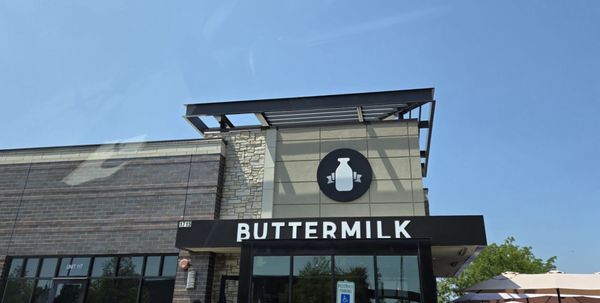 Buttermilk by null