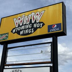 Wyoming Hot Wings