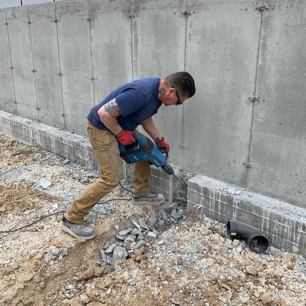 Slide of Pro Master Services