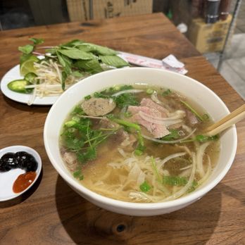 Pho Saigon Pasteur - Pho combo - Vietnamese Near Me - Alhambra, California Pho Saigon Pasteur - Pho combo - Vietnamese Near Me - Alhambra, California