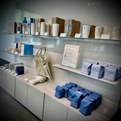 Blue Bottle Coffee by null
