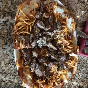 Farina's Winery & Cafe - Spaghetti Pizza - Italian Near Me - Grapevine, Texas