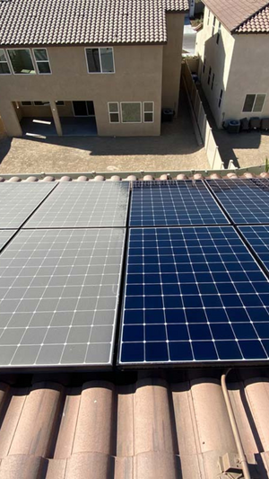 Slide of Tommy´s Roofing