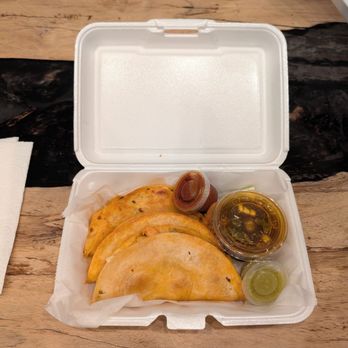 Salsa Taqueria & Wings - x3 shrimp birria tacos. - Halal Near Me - Atlanta, Georgia Salsa Taqueria & Wings - x3 shrimp birria tacos. - Halal Near Me - Atlanta, Georgia