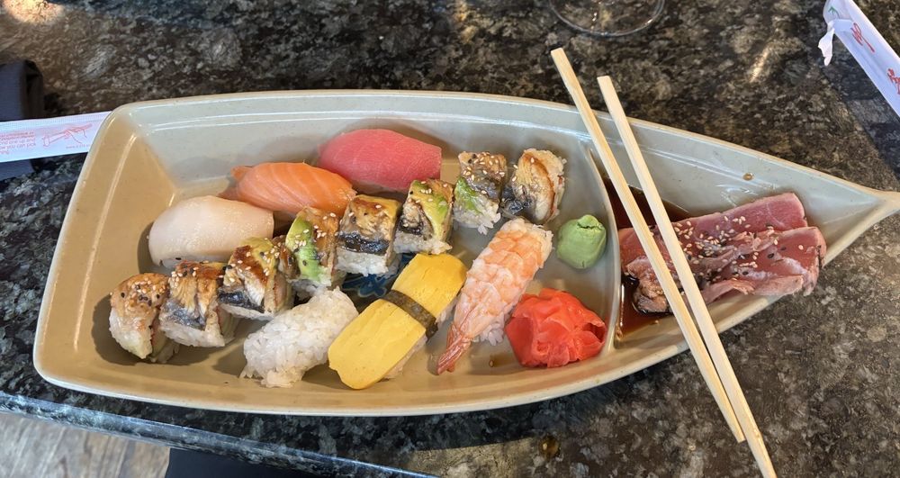 Food from Suki Cafe-Helena