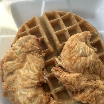 Dick's Uptown Cafe - Chicken & Waffles - Breakfast & Brunch Near Me - Cedar Hill, Texas