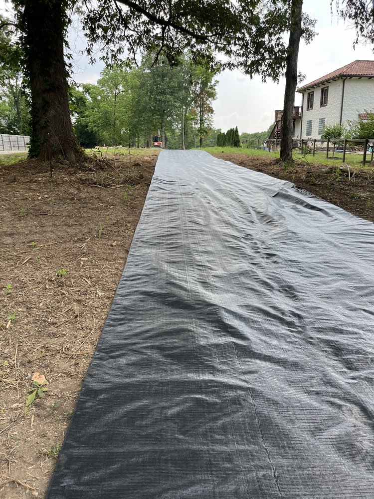 Slide of Rangel Trucking