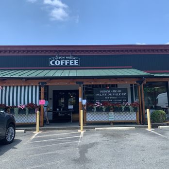 Custom House Coffee - Custom House Coffee - Coffee & Tea Near Me - Middletown, Rhode Island Custom House Coffee - Custom House Coffee - Coffee & Tea Near Me - Middletown, Rhode Island