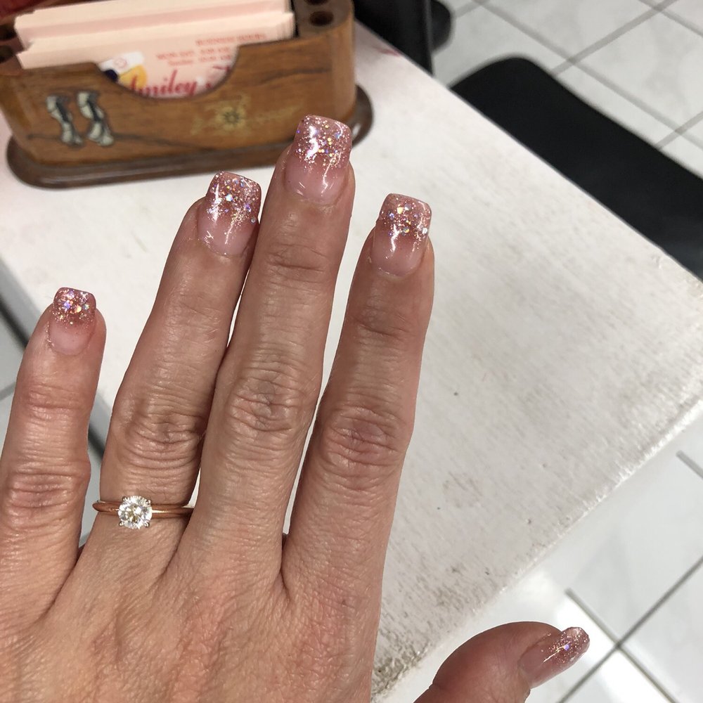 Smiley Nails - Nail Salons Near Me - Honolulu, Hawaii Smiley Nails - Nail Salons Near Me - Honolulu, Hawaii