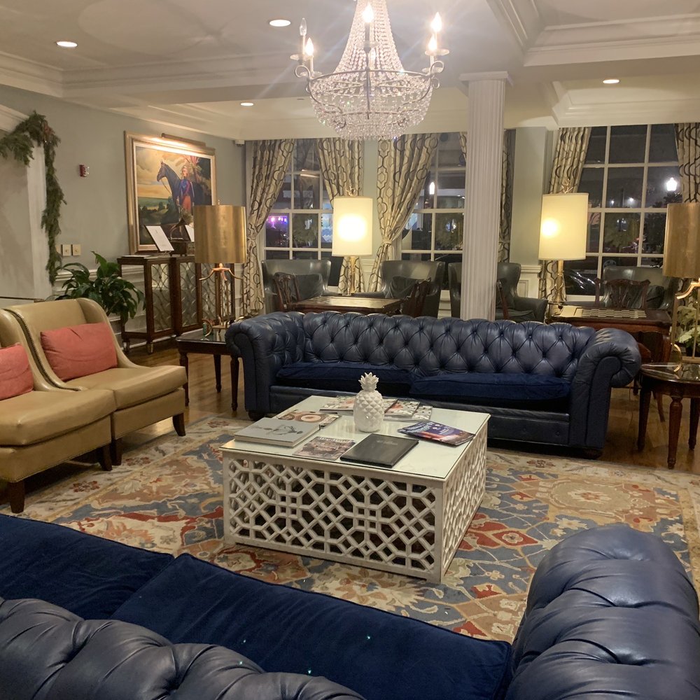 The Marshall House - The lobby - Hotels Near Me - Savannah, Georgia