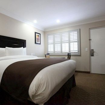 Raincross Hotel Riverside - Hotels Near Me - Riverside, California