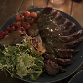 Mon Ami - Mediterranean Near Me - Santa Monica, California