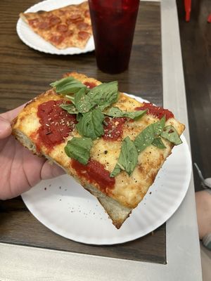 Hello Pizza by null