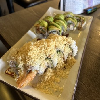 Sushi Lounge Encinitas - Caterpillar Roll and Crunchy Roll - Sushi Bars Near Me - Encinitas, California Sushi Lounge Encinitas - Caterpillar Roll and Crunchy Roll - Sushi Bars Near Me - Encinitas, California
