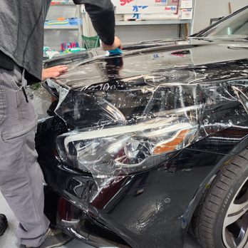 Team Acme - Windshield Installation & Repair Near Me - Henderson, Nevada Team Acme - Windshield Installation & Repair Near Me - Henderson, Nevada