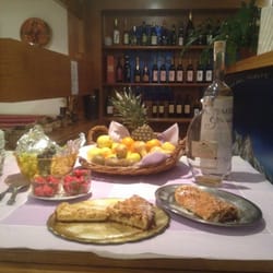 La Piazzetta - Dessert buffet of fresh fruit and tarts