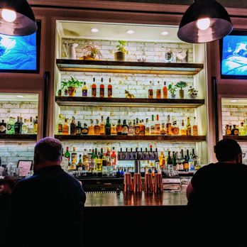 Macondray - Cocktail Bars Near Me - San Francisco, California