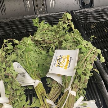 Wegmans - Wilted greens on Friday mid morning - Beer, Wine & Spirits Near Me - Washington, DC, District of Columbia