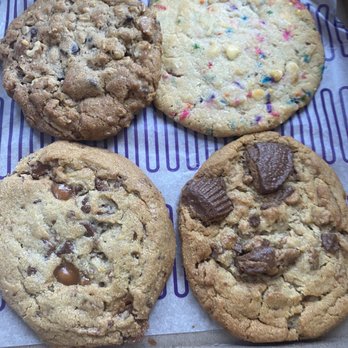 Insomnia Cookies - Oatmeal Raisin Cookie Confetti Deluxe Cookie Peanut Butter Chip Cookie Chocolate Peanut Butter Cup Jumbo Deluxe Cookie - Bakeries Near Me - Fairfax, Virginia