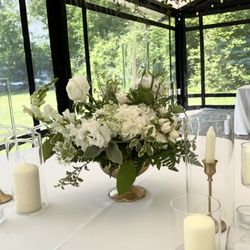 Park Place Design - Fresh flowers for weddings. Michigan