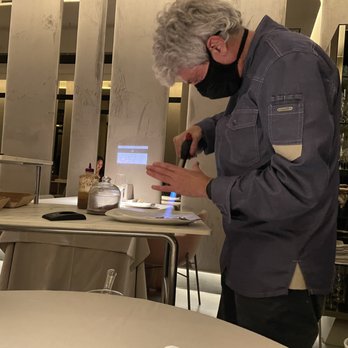 La Despensa de Etxanobe - Preparation of the tune dish - Basque Near Me - Bilbao, BI