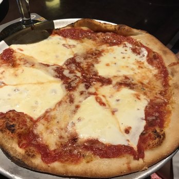 Yard House - Cheese Pizza - Vegetarian Near Me - Burbank, California