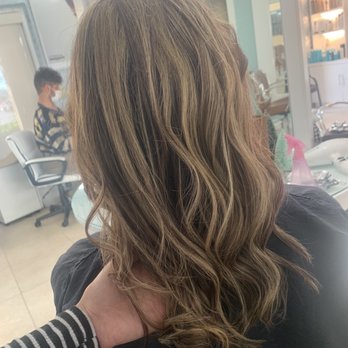 George Ryan Salon - Hairby_angiezerrato follow me on Instagram & come see me at George Ryan salon ! looking forward to the new year & new clients 2021 - Hair Salons Near Me - Palm Beach Gardens, Florida George Ryan Salon - Hairby_angiezerrato follow me on Instagram & come see me at George Ryan salon ! looking forward to the new year & new clients 2021 - Hair Salons Near Me - Palm Beach Gardens, Florida