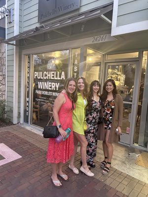 Pulchella Winery by null