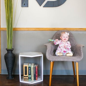 Kelly Dental of Springfield - Cute Child at Office - General Dentistry Near Me - Springfield, Missouri Kelly Dental of Springfield - Cute Child at Office - General Dentistry Near Me - Springfield, Missouri