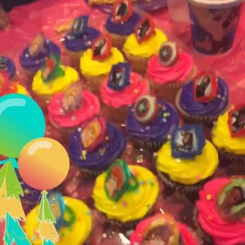 Giant Food - The best cupcakes EVER - Grocery Near Me - Annandale, Virginia Giant Food - The best cupcakes EVER - Grocery Near Me - Annandale, Virginia