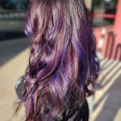 Salon Obscura - Creative color