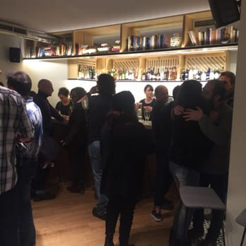 Complvtvm - Bar and lots of happy people enjoying a drink and tapas. - Hotels Near Me - Alcalá de Henares, M Complvtvm - Bar and lots of happy people enjoying a drink and tapas. - Hotels Near Me - Alcalá de Henares, M