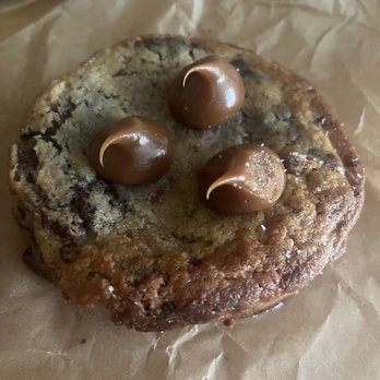 Supermoon Bakehouse - Miso chocolate chip caramel cookie - Bakeries Near Me - New York, New York Supermoon Bakehouse - Miso chocolate chip caramel cookie - Bakeries Near Me - New York, New York
