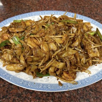 Pho Saigon Bay - 79. Combination Chow Fun - Vietnamese Near Me - Sacramento, California