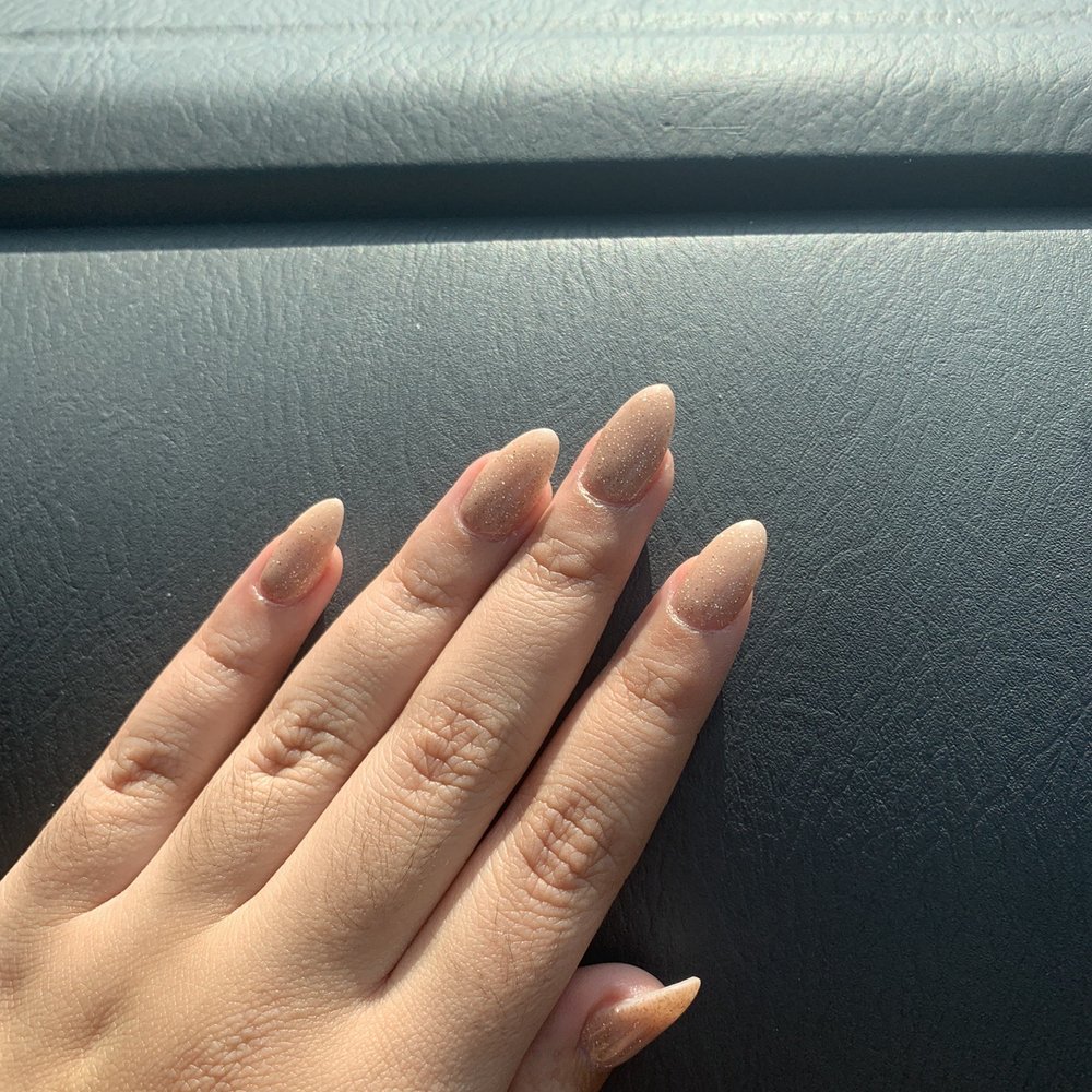 Allure Nails & Spa - Nail Salons Near Me - West Lake Hills, Texas