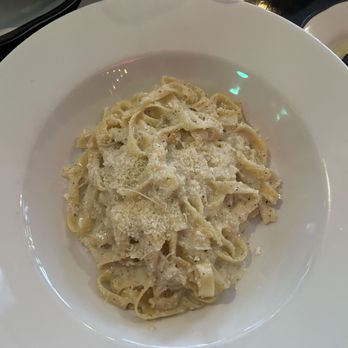 Nittis Italian Restaurant in Hell's Kitchen - Cacio e pepe - Italian Near Me - New York, New York Nittis Italian Restaurant in Hell's Kitchen - Cacio e pepe - Italian Near Me - New York, New York