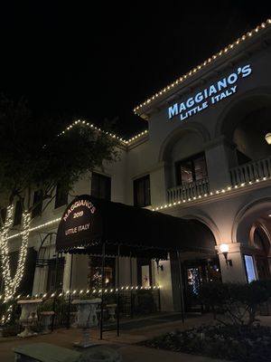 Maggiano's Little Italy by null