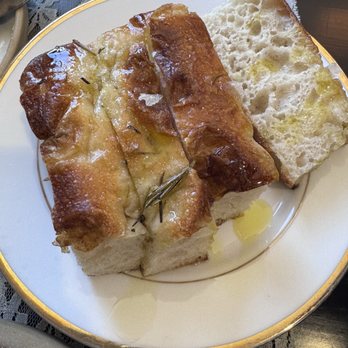 Willies Pasta Shop - Rosemary focaccia bread - Italian Near Me - Reno, Nevada