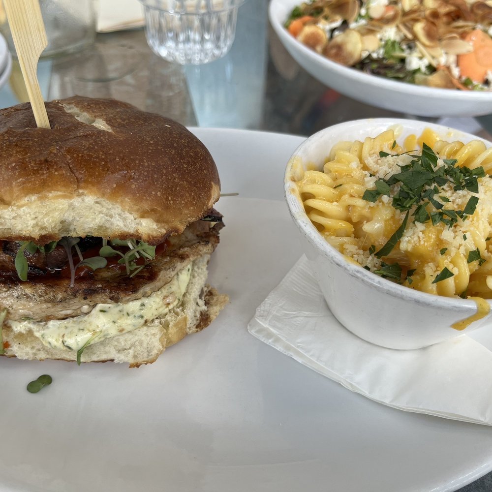 Merchants Pub & Plate - Honey Chipotle Chicken with Gluten Free Mac-n-Cheese - New American Near Me - Lawrence, Kansas Merchants Pub & Plate - Honey Chipotle Chicken with Gluten Free Mac-n-Cheese - New American Near Me - Lawrence, Kansas