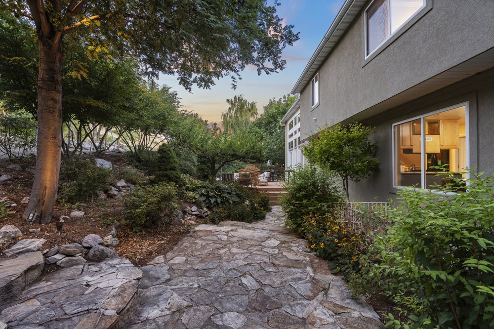 Aquino Landscaping - tree service in Provo, UT