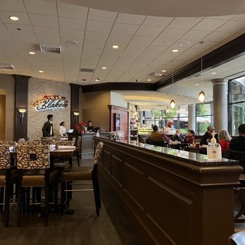 Blake's Bistro - Dining Room - American Near Me - Galveston, Texas Blake's Bistro - Dining Room - American Near Me - Galveston, Texas