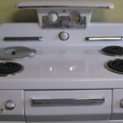 Appliance city - 40" Electric Range. These come in many varieties. We got a write-up in The Oregonian for our vintage service!