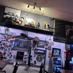 Dark Horse Saloon
