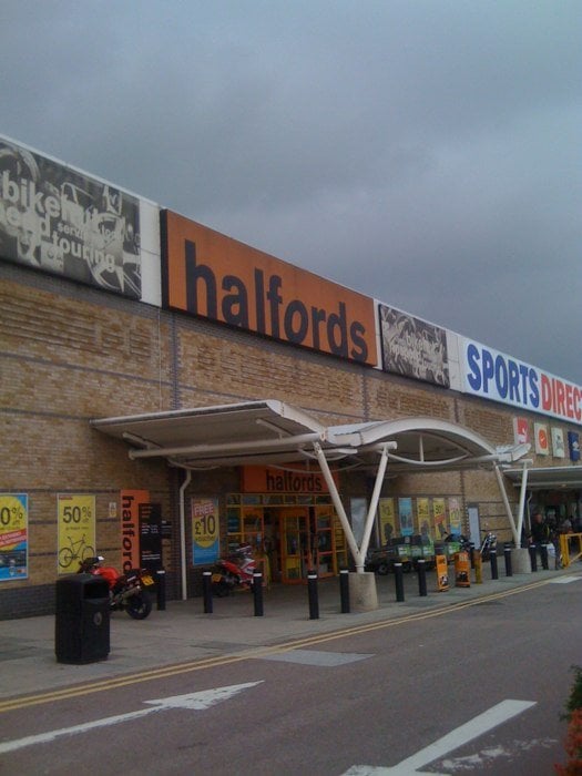 HALFORDS Updated March 2024 3 Great Cambridge Road, Enfield, London, United Kingdom Auto