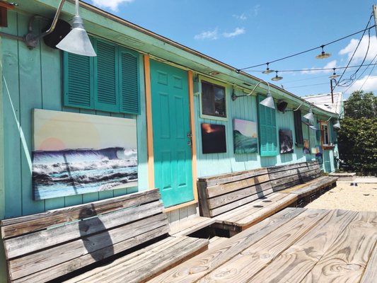 Lighthouse Beer & Wine by null