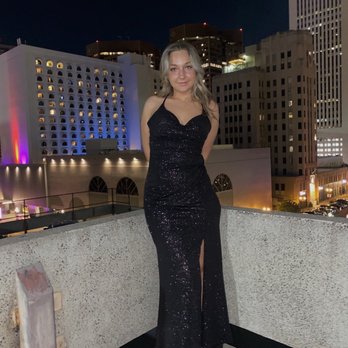 Lizzie G Formals - Prom dress - Formal Wear Near Me - Glendale, Arizona