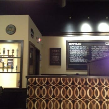Hanley's Nashville Hot Chicken - Beer menu! - Food Delivery Services Near Me - Orléans, Ontario