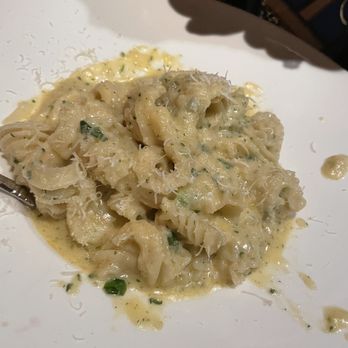Vito's Chop House - Cheese pasta wheel presentation ok soft overcooked - Italian Near Me - Orlando, Florida