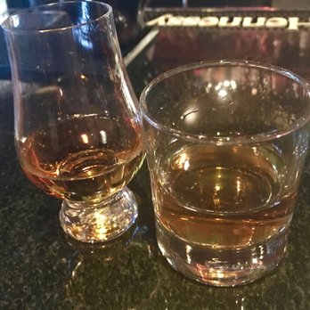 The Stihl Whiskey Bar - Oban single malt (L), Burnside bourbon (R) - Whiskey Bars Near Me - Bend, Oregon